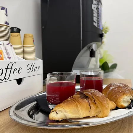 Oda ve Kahvaltı Emy Civitavecchia