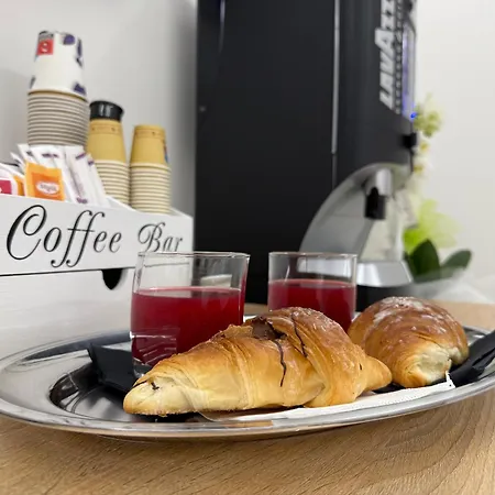 Oda ve Kahvaltı Emy Civitavecchia