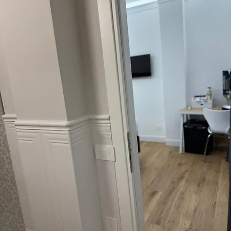 Oda ve Kahvaltı Emy Civitavecchia