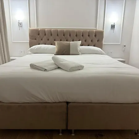 Oda ve Kahvaltı Emy 4*