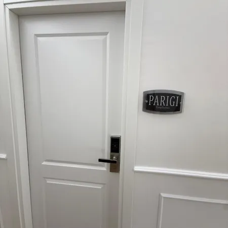 Emy Oda ve Kahvaltı 4*