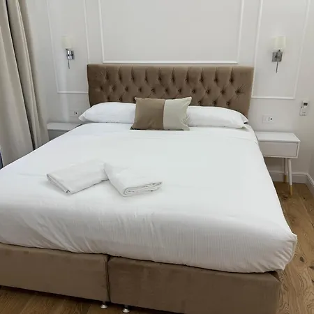 Bed & Breakfast Emy 4*