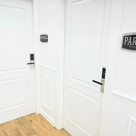 Emy Nocleg ze śniadaniem