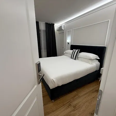 Bed and breakfast Emy 4*